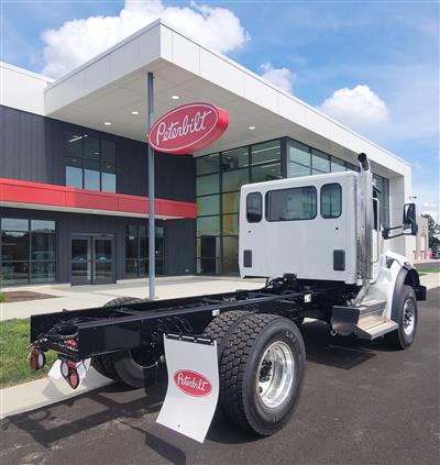 2027 Peterbilt 548
