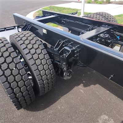 2027 Peterbilt 548