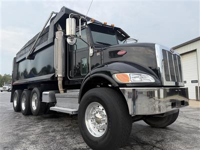2021 Peterbilt 348