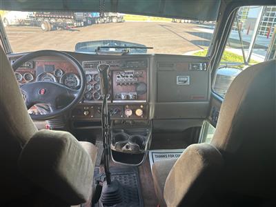 2005 Kenworth W900L