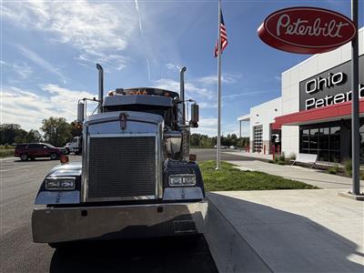 2005 Kenworth W900L
