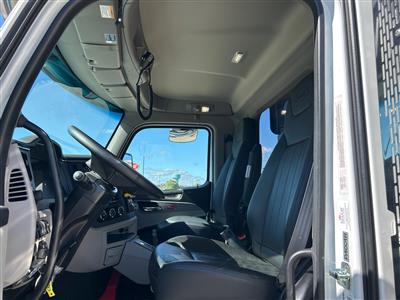 2027 Peterbilt 567