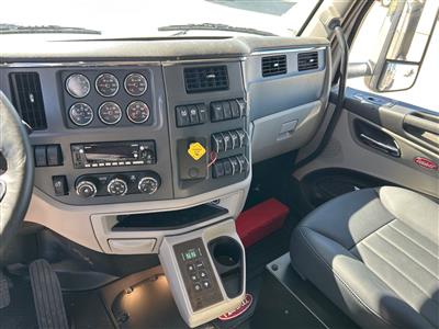 2027 Peterbilt 567