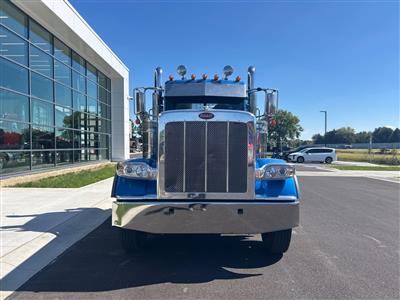 2024 Peterbilt 389