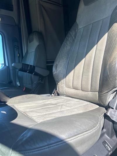 2021 Peterbilt 579