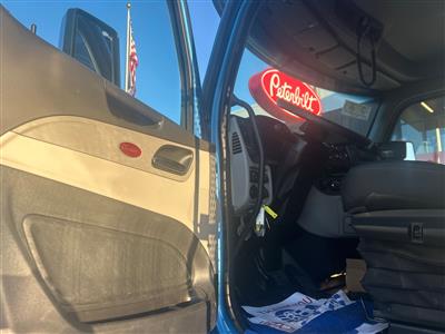 2027 Peterbilt 567