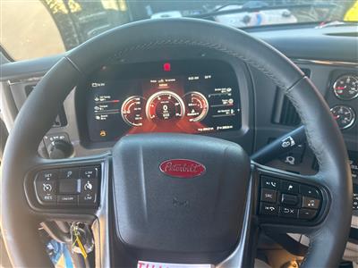 2027 Peterbilt 567