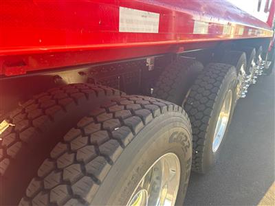 2025 Peterbilt 567