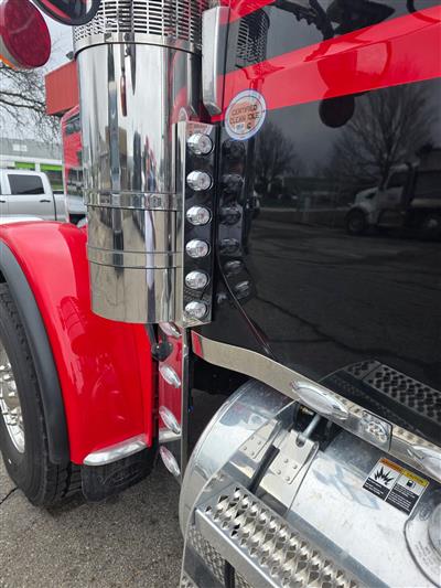 2027 Peterbilt 589