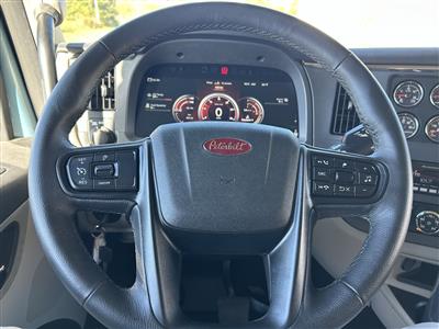 2025 Peterbilt 567