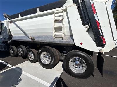 2020 Peterbilt 567