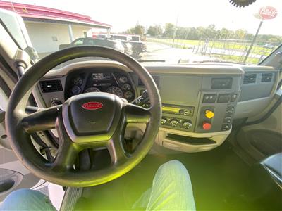 2019 Peterbilt 579