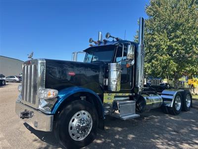 2023 Peterbilt 389