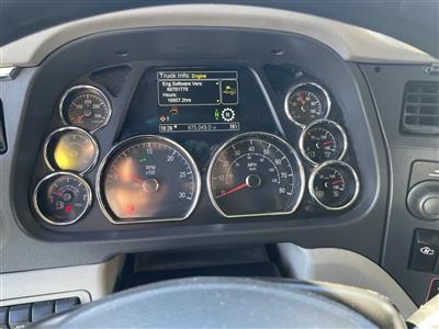 2020 Peterbilt 579