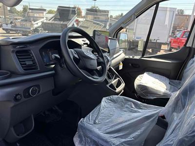 2027 Ford T350