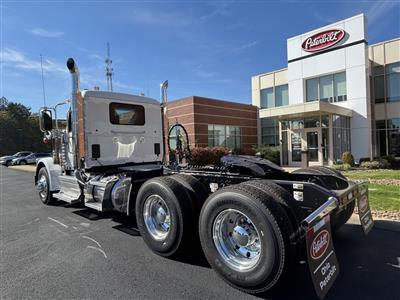 2027 Peterbilt 589