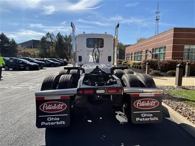 2027 Peterbilt 589