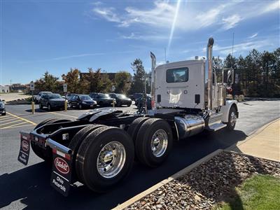2027 Peterbilt 589