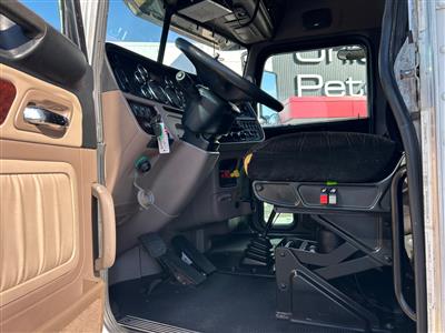 2016 Peterbilt Glider