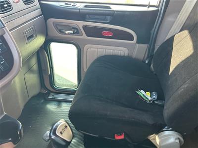 2016 Peterbilt Glider