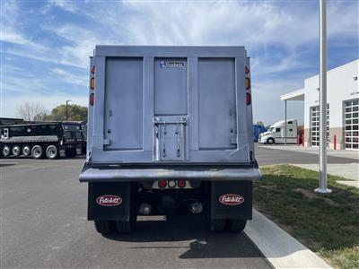 2024 Peterbilt 389