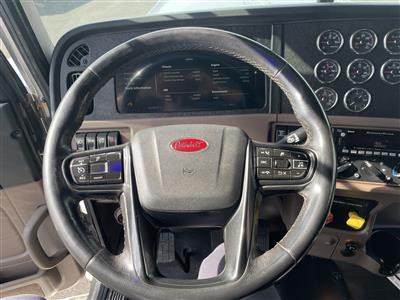 2024 Peterbilt 389
