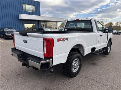 2027 Ford F350