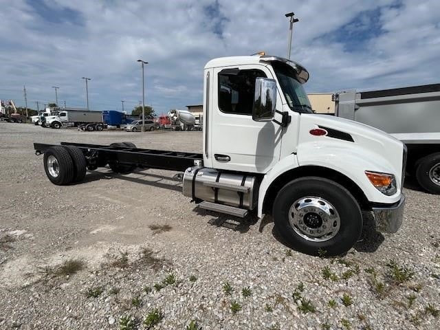 2025 Peterbilt - image 3