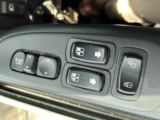 2022 Peterbilt 389 - image 16