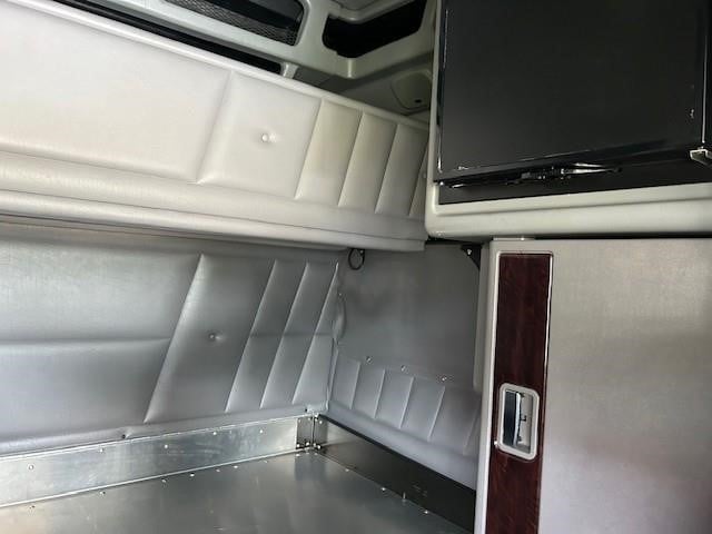 2022 Peterbilt 389 - image 21