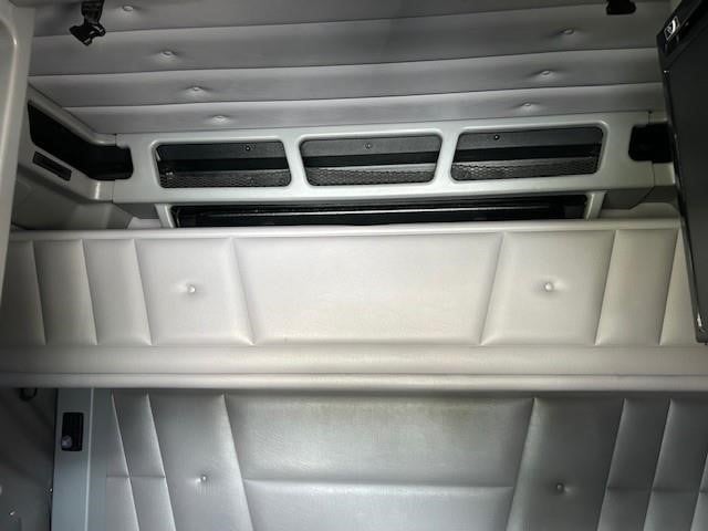 2022 Peterbilt 389 - image 20