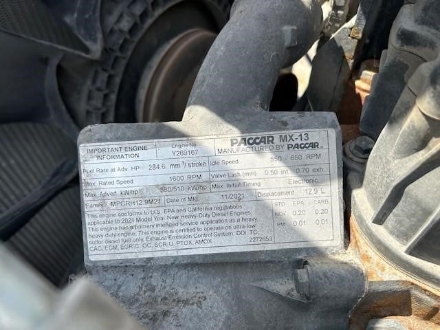 2022 Peterbilt 389 - image 9