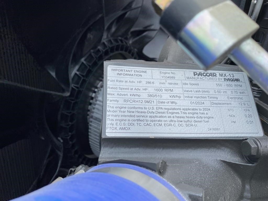 2025 Peterbilt - image 10