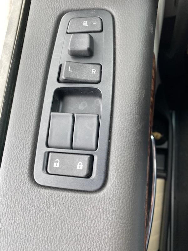 2025 Peterbilt - image 18