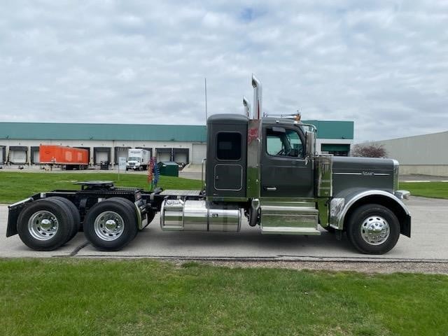2025 Peterbilt - image 6