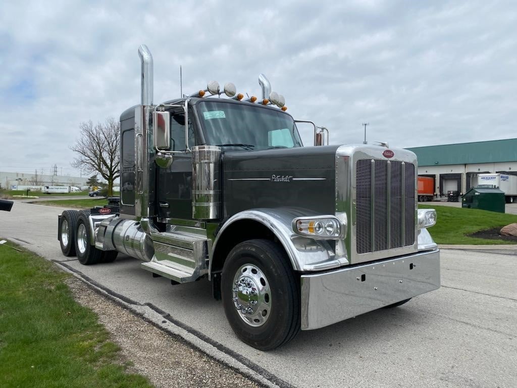 2025 Peterbilt - image 7