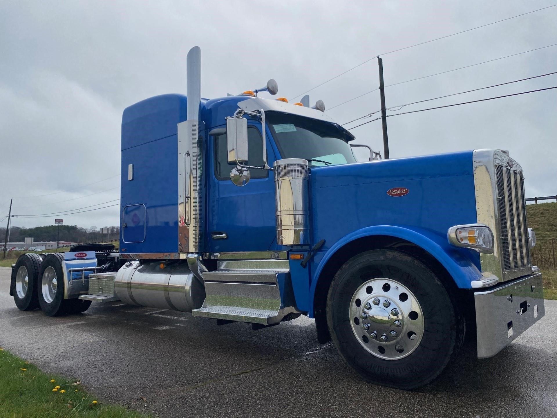 2025 Peterbilt - image 7