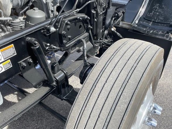 2022 Peterbilt 389 - image 10