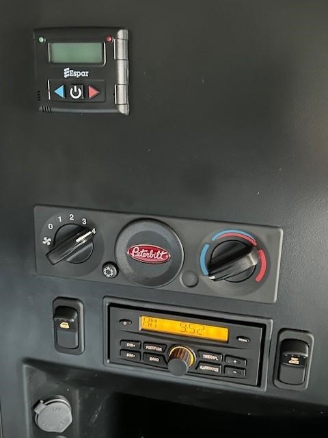 2025 Peterbilt - image 12