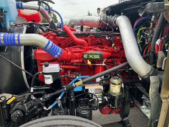 2025 Peterbilt - image 7