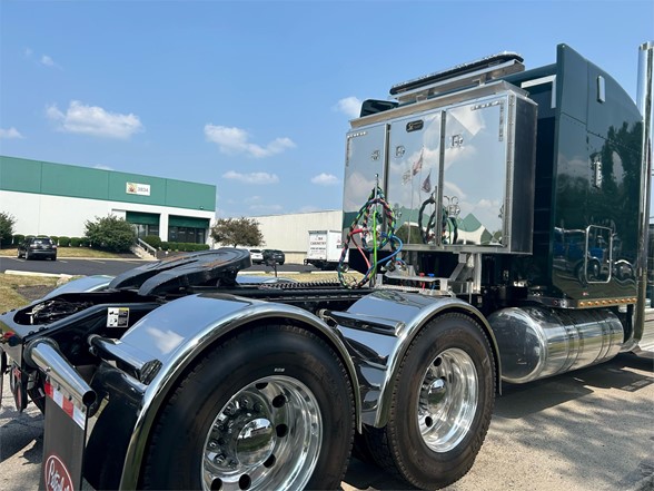 2024 Peterbilt 389 - image 6