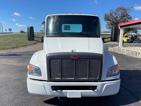 2024 Peterbilt - image 3