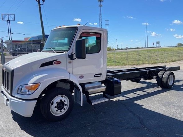 2024 Peterbilt - image 2