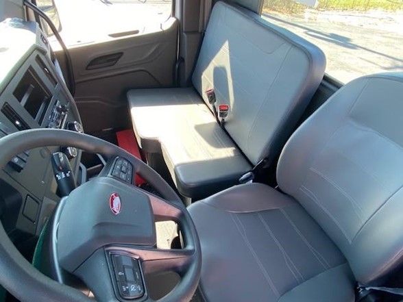 2024 Peterbilt - image 11