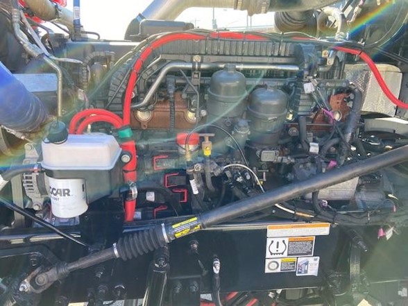 2023 Peterbilt 389 - image 8