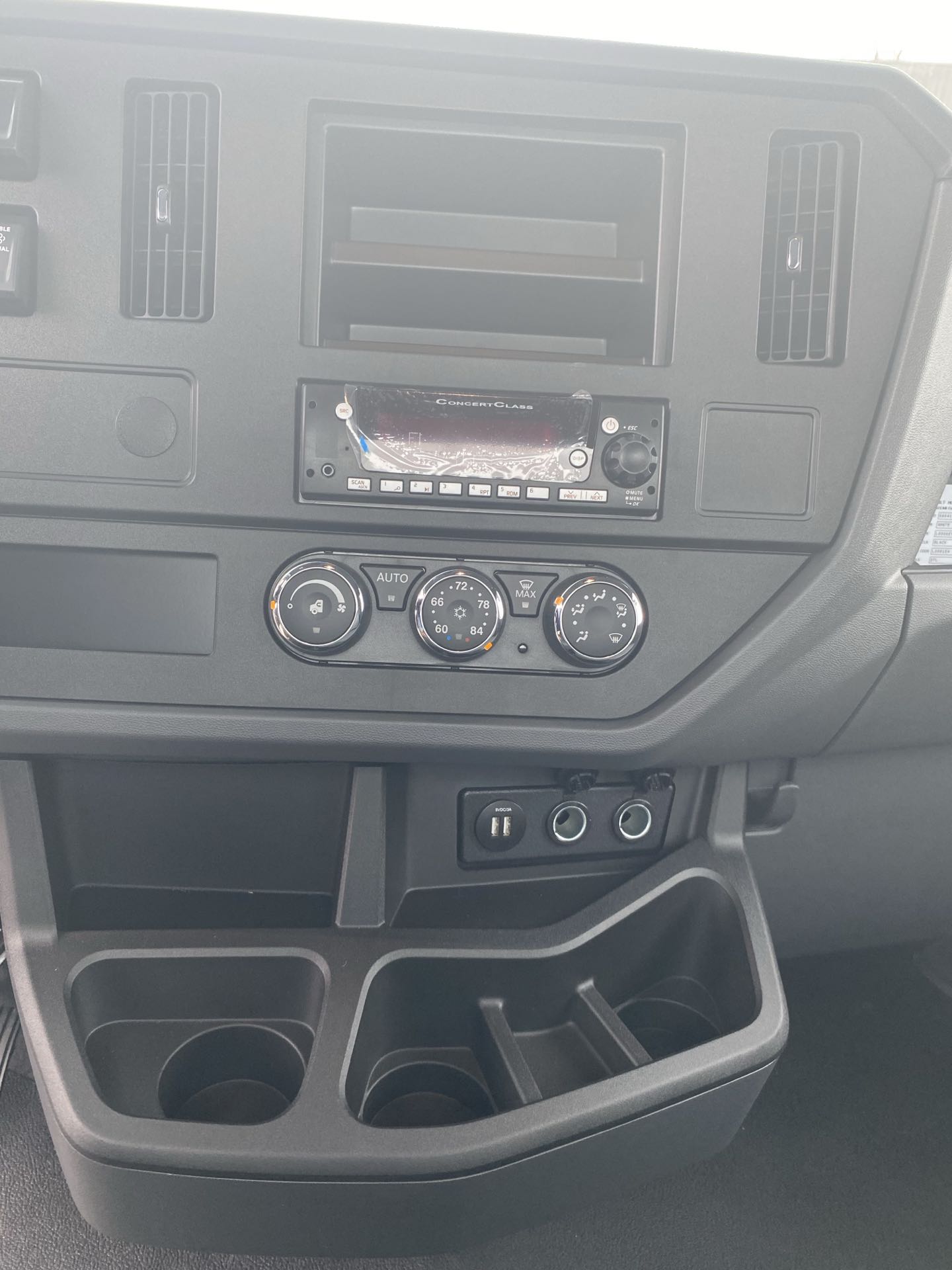 2024 Peterbilt - image 11