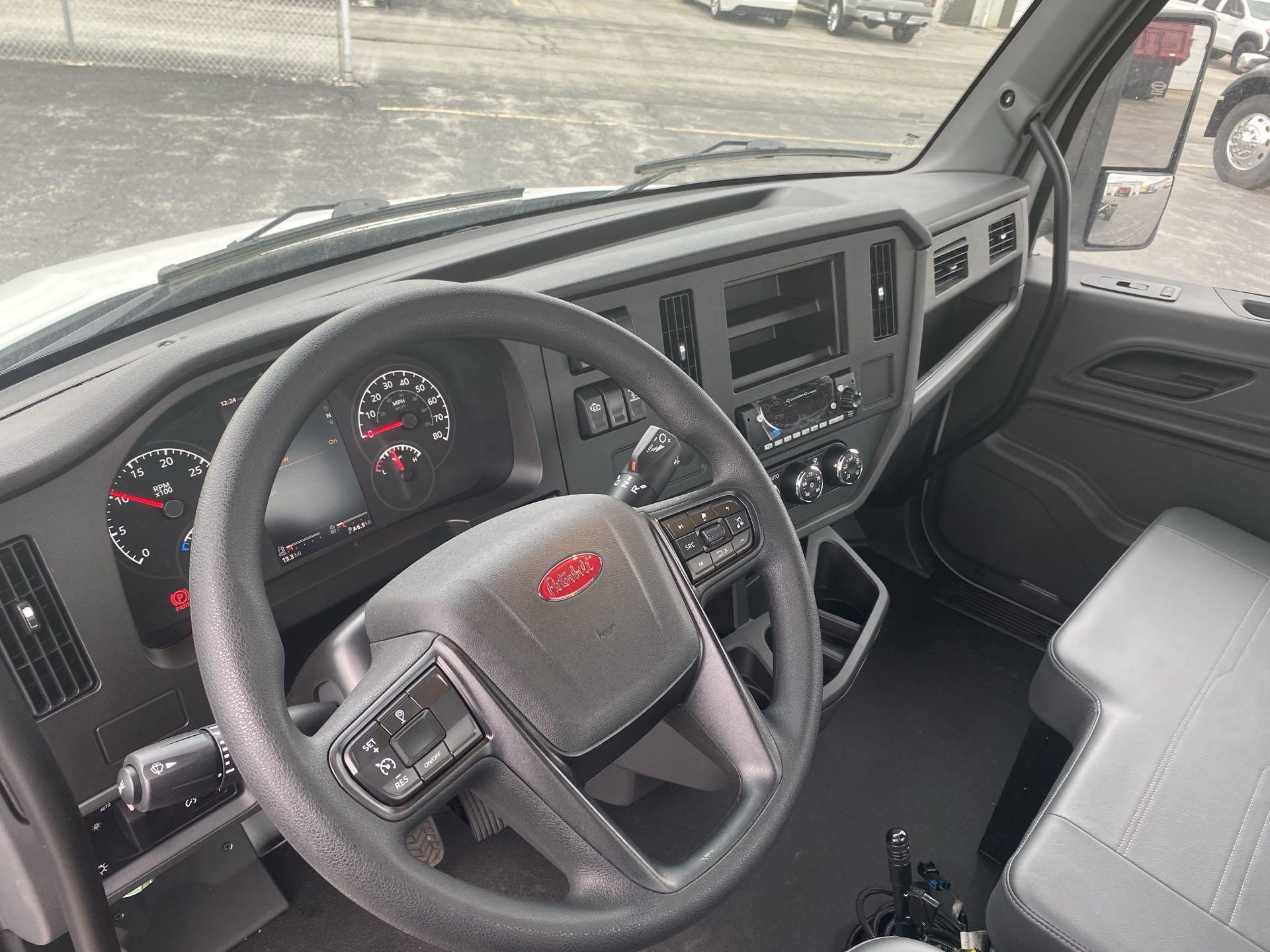 2024 Peterbilt - image 10