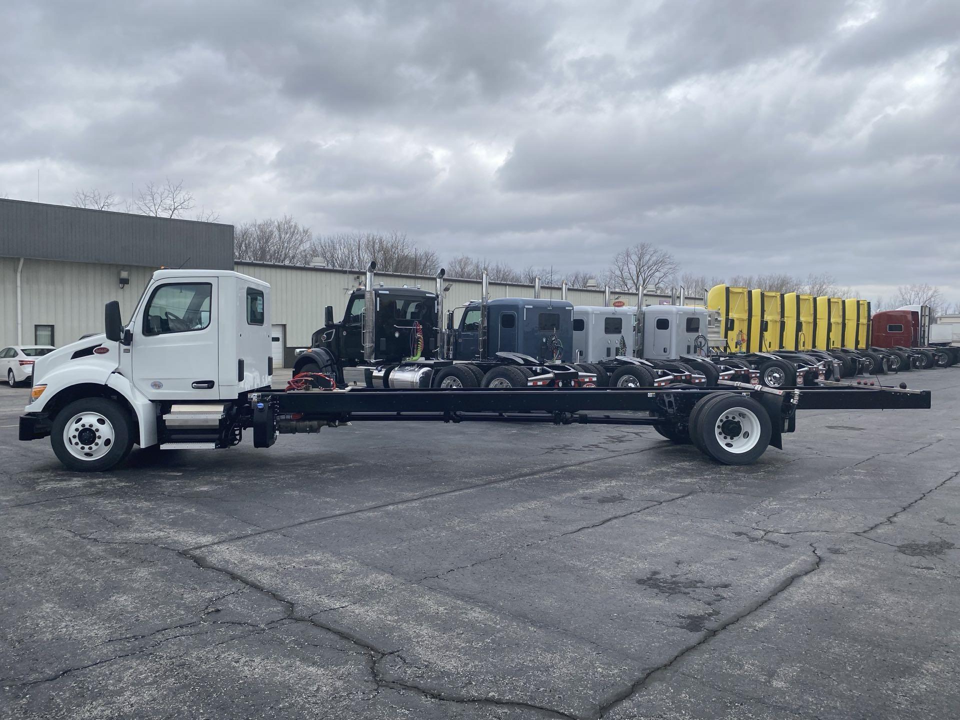 2024 Peterbilt - image 4