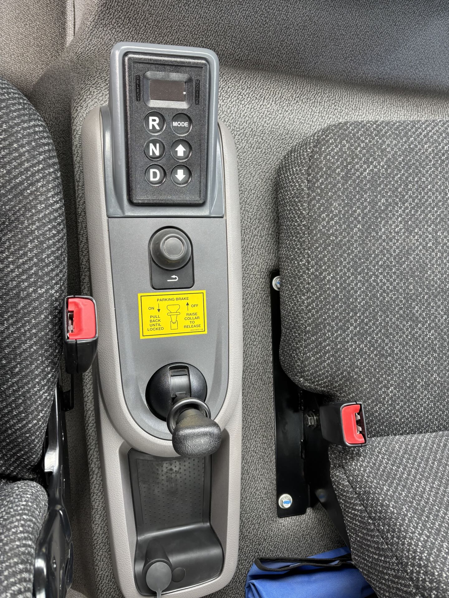 2026 Peterbilt 220EV - image 7