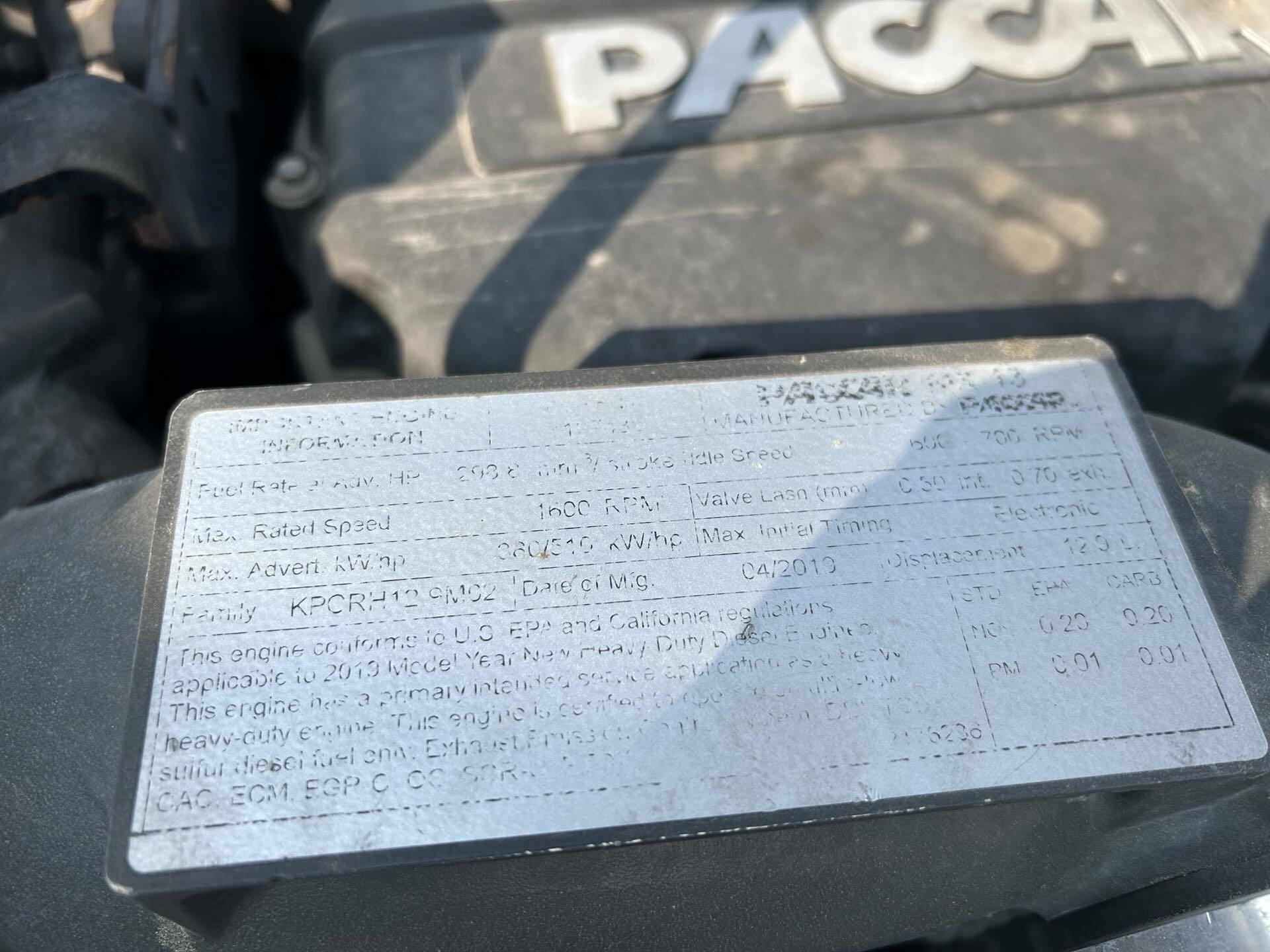 2020 Peterbilt 579 - image 13